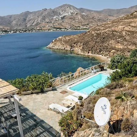 Scenic Seaside House With Pool Serifos Town